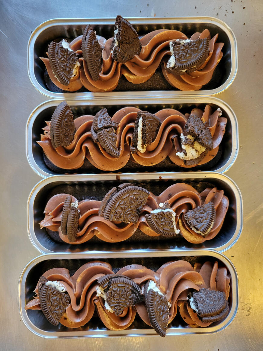 Chocolate Cake with Milk Chocolate Frosting and Oreos